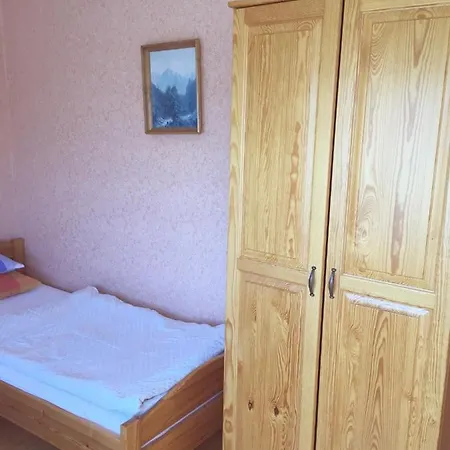 U Pauli I Eryka בית אירוח