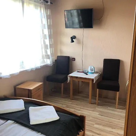 U Pauli I Eryka * Łeba